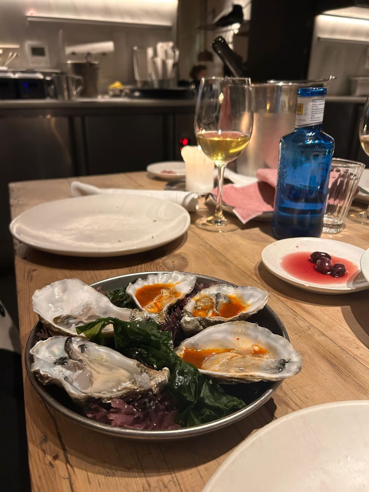 Mariscos variados + copas